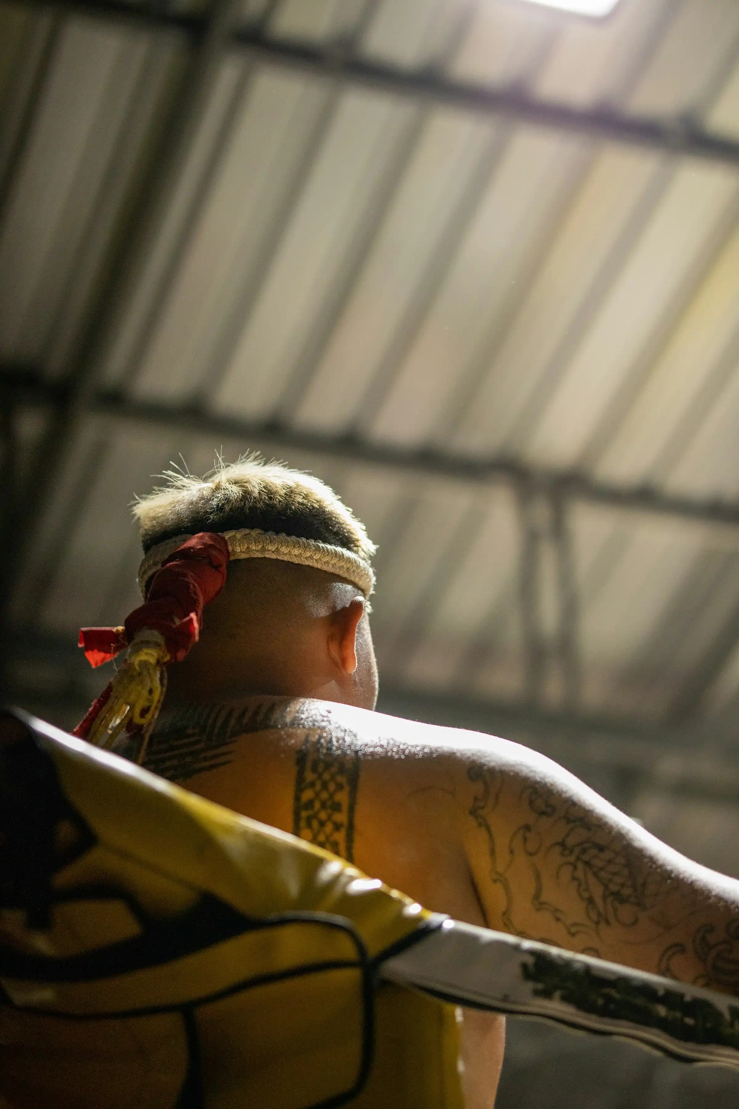 Guy wearing a mongkol